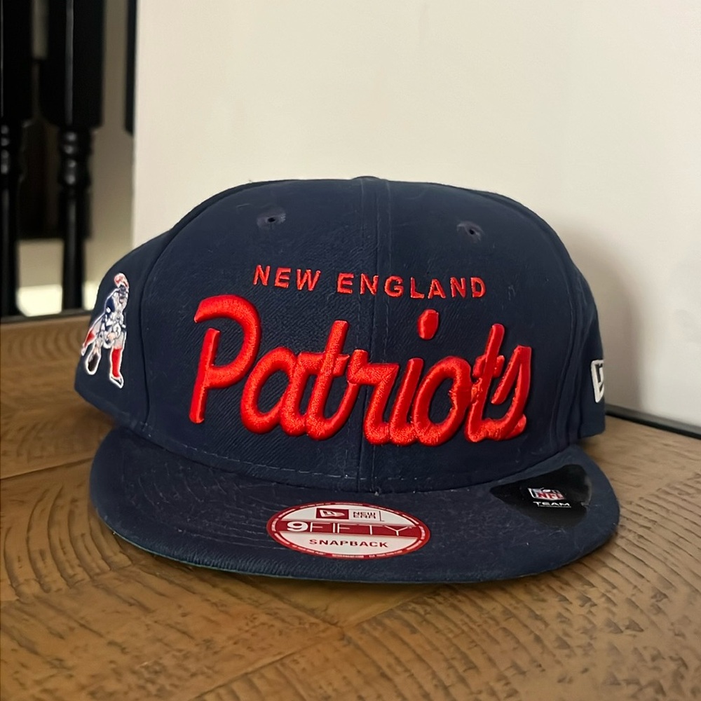 New England Patriots 9Fifty New Era Hat - Like New Condition